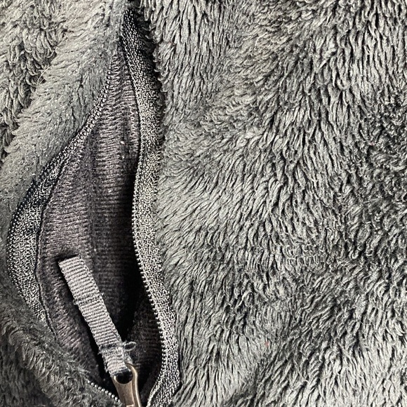 The North Face full zip girls jacket fuzzy texture XL black - Picture 5 of 9